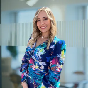 Directora Jurídica Dra Laura